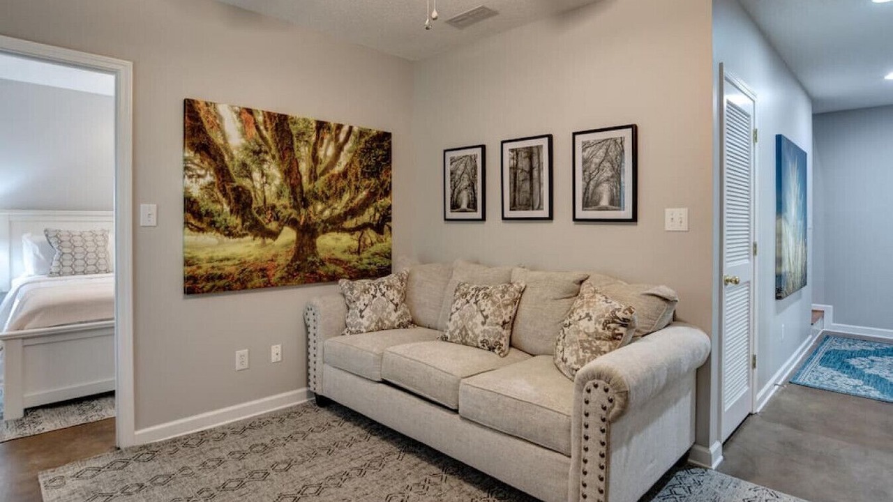 Photo of Livingroom in Royal Pines