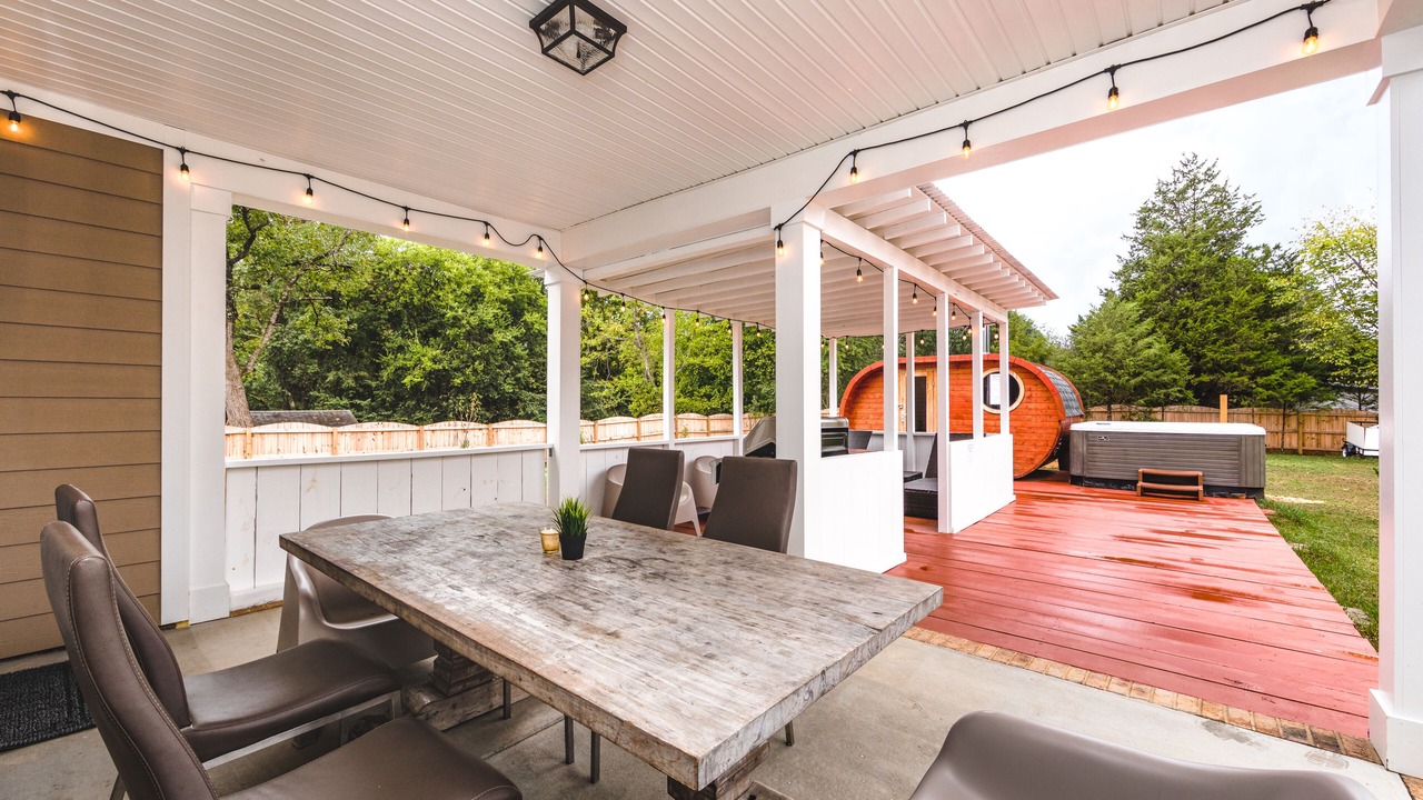 Photo of Outdoor in Huntersville