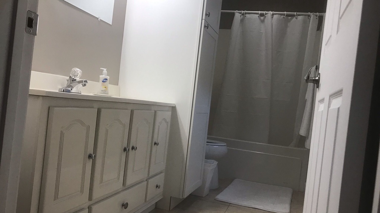 Photo of Bathroom in Marshall