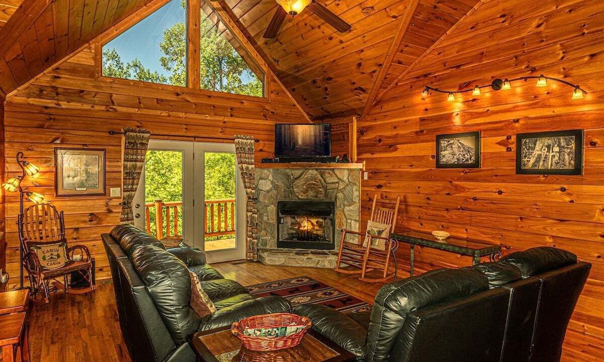 Photo of Livingroom in Qualla