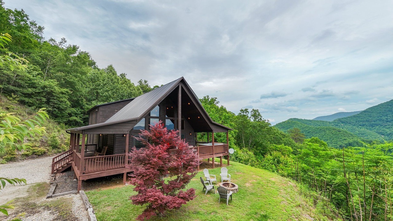Photo of Patio Balcony in Bryson City