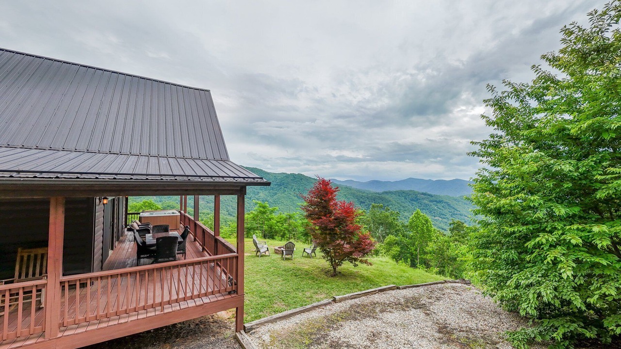 Photo of Patio Balcony in Bryson City