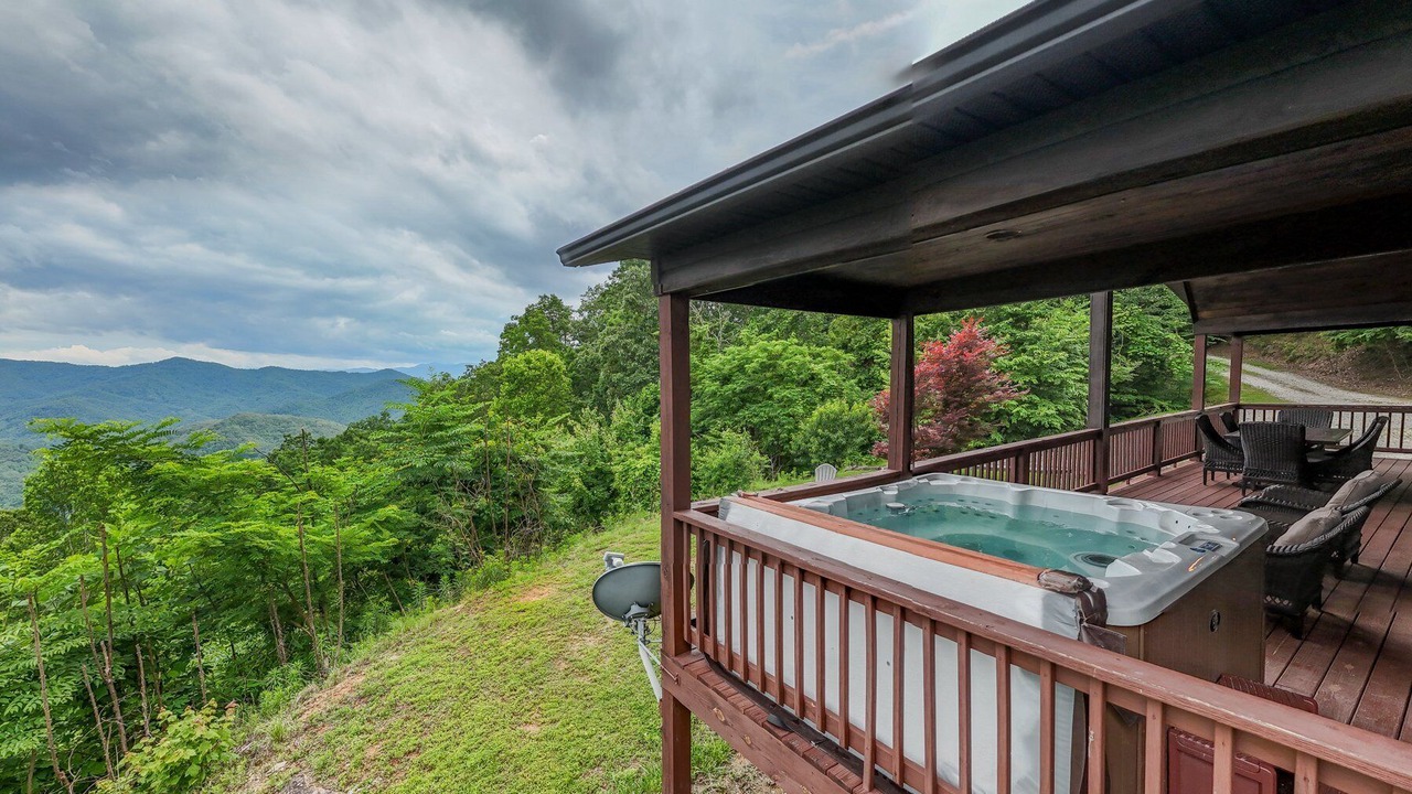 Photo of Patio Balcony in Bryson City