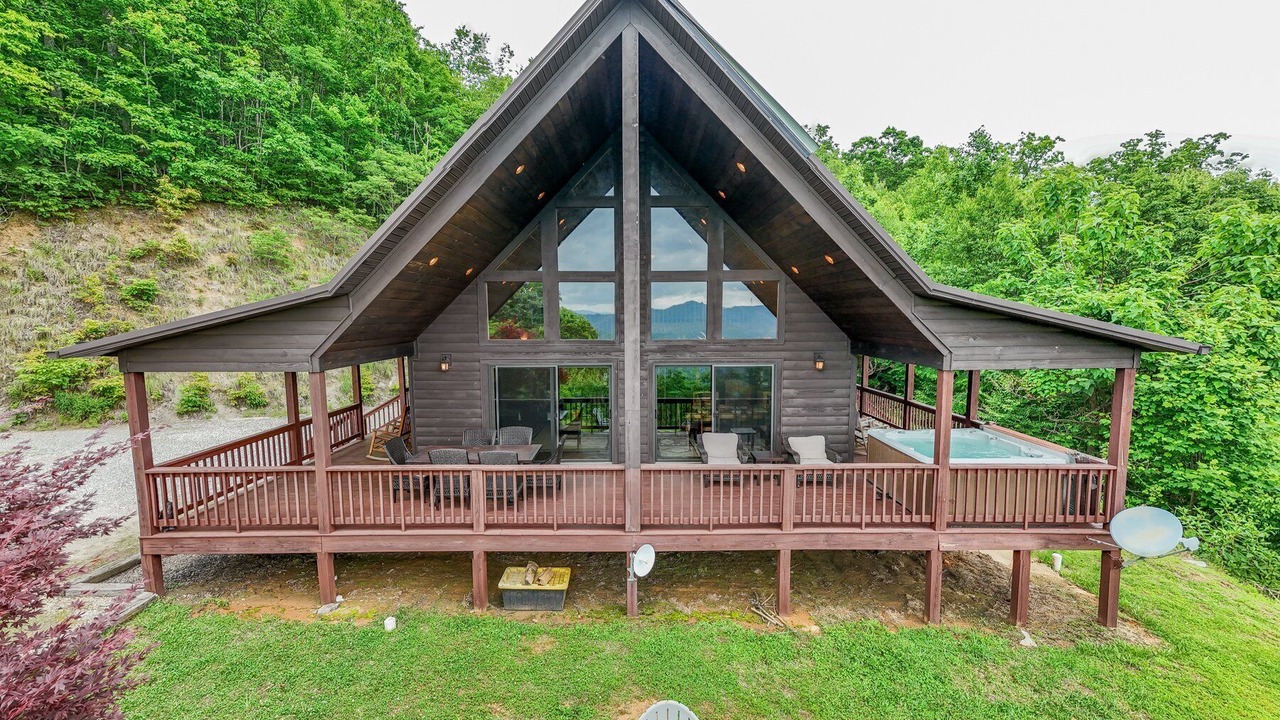Photo of Patio Balcony in Bryson City