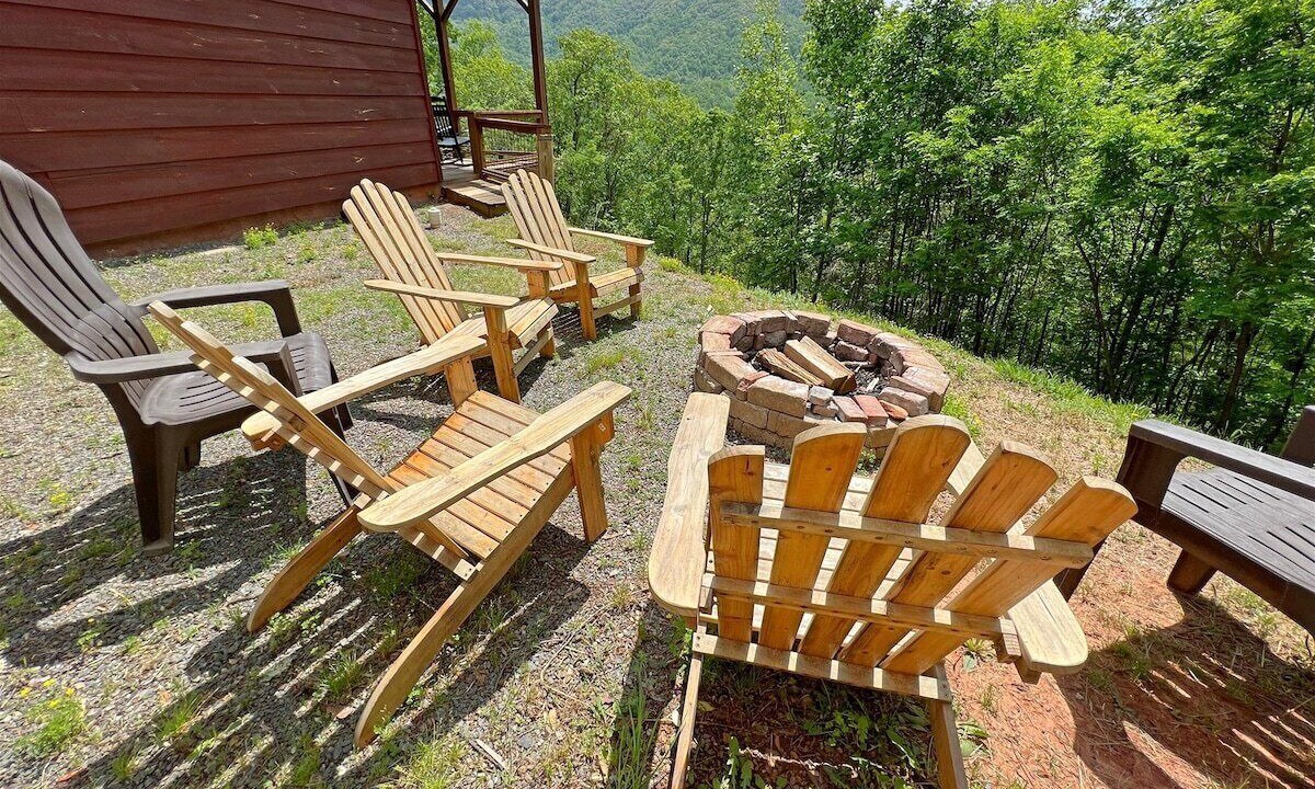 Photo of Patio Balcony in Bryson City