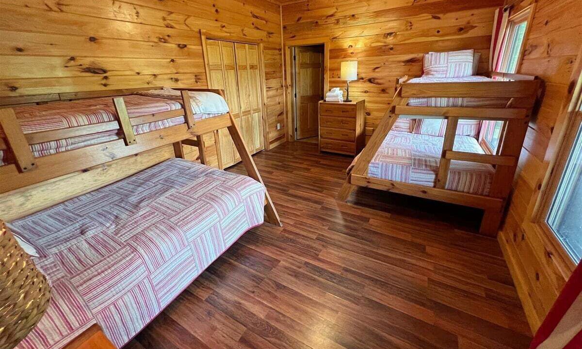 Photo of Bedroom in Bryson City