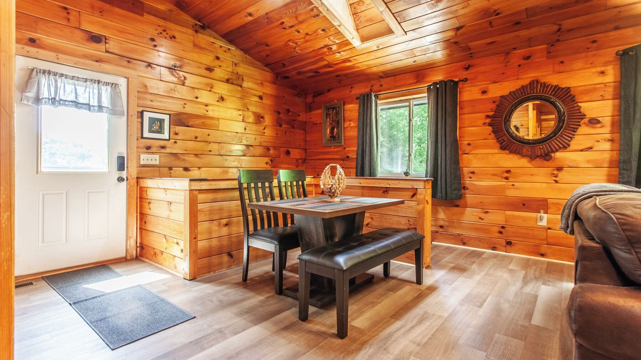 Photo of Livingroom in Bryson City