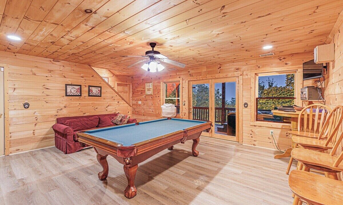Photo of Livingroom in Sylva