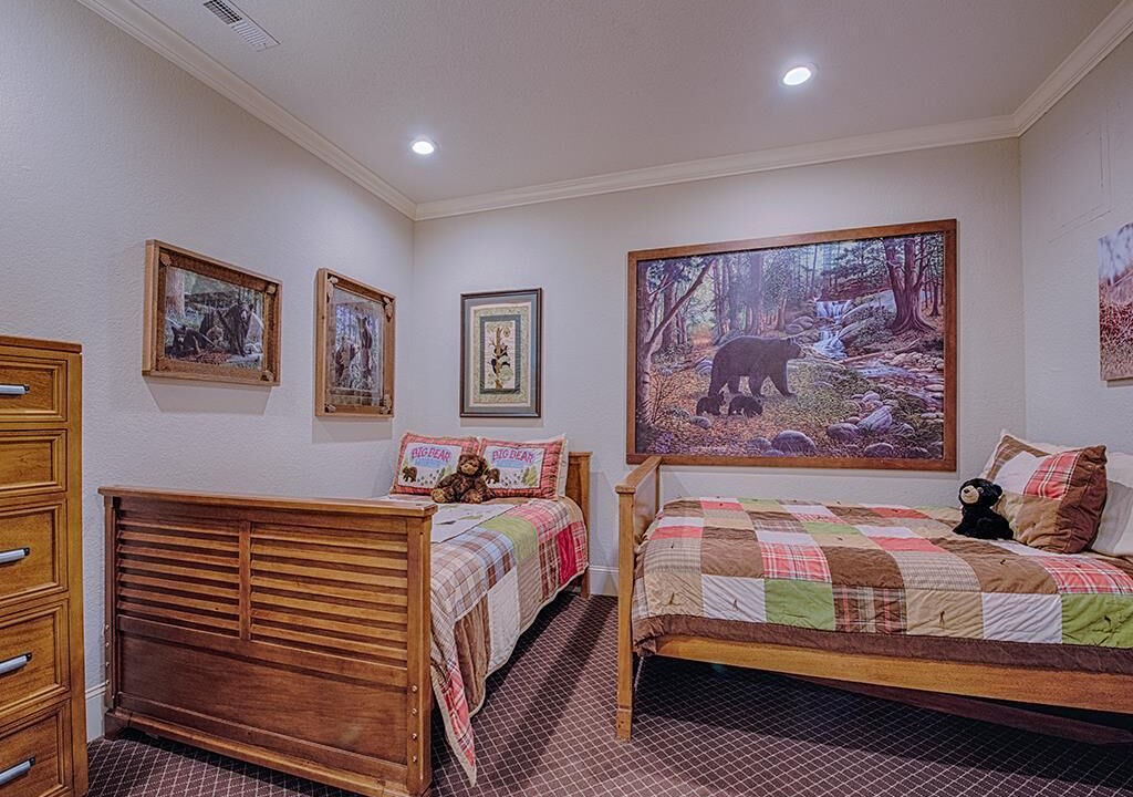 Photo of Bedroom in Cataloochee Ranch