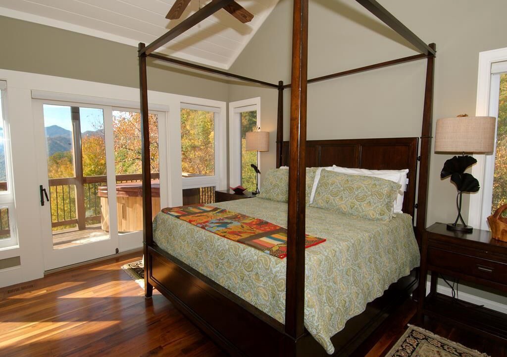 Photo of Bedroom in Cataloochee Ranch