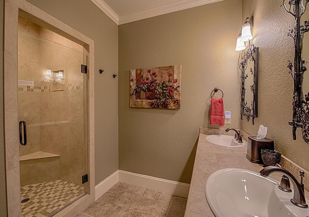 Photo of Bathroom in Cataloochee Ranch