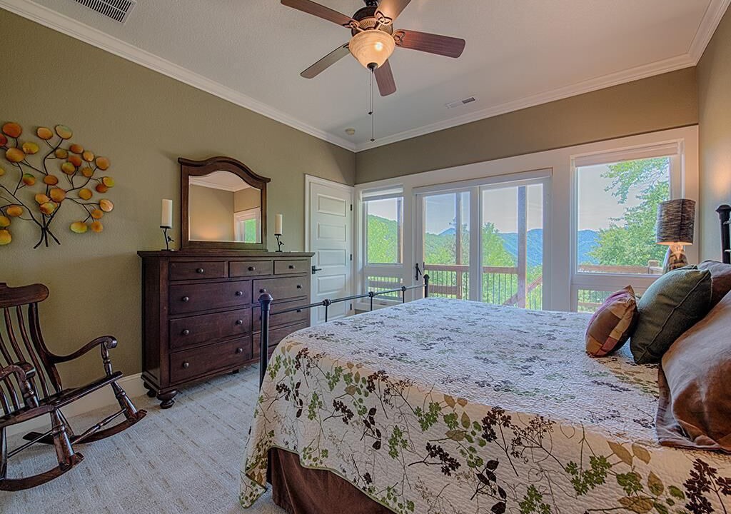 Photo of Bedroom in Cataloochee Ranch