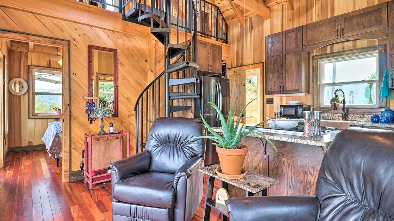 Photo of Livingroom in Hot Springs