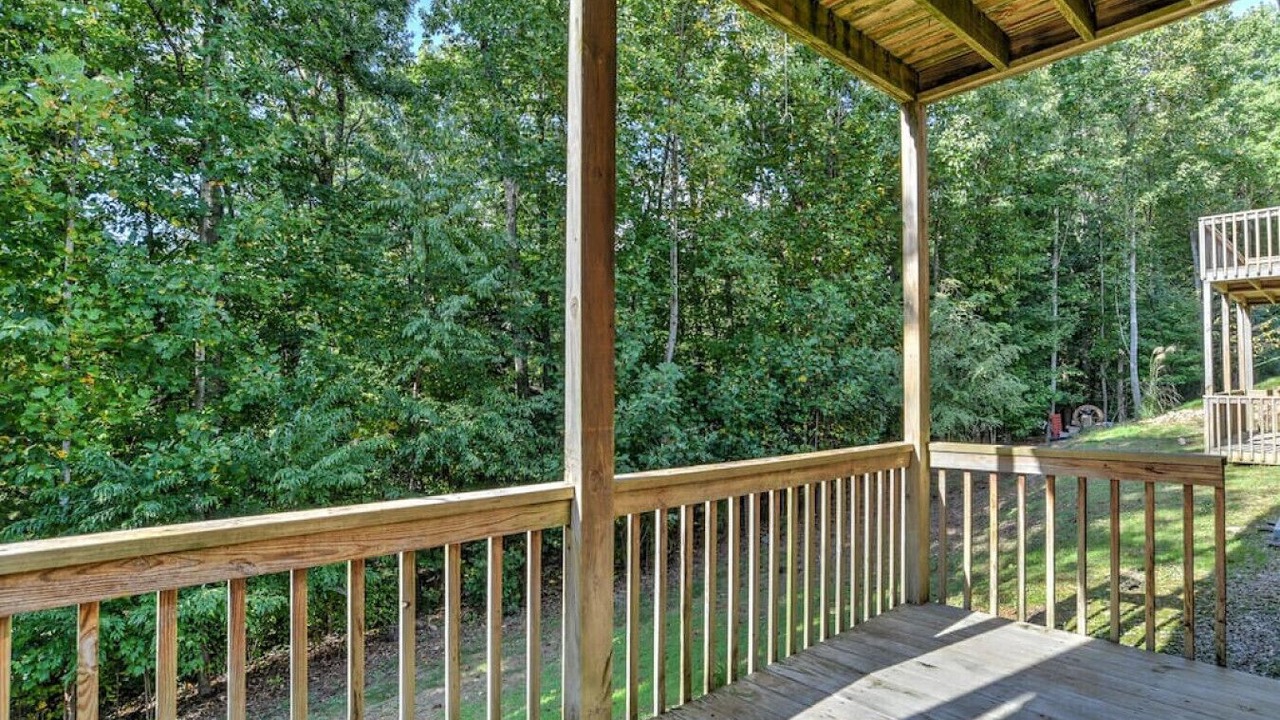 Photo of Outdoor in Royal Pines