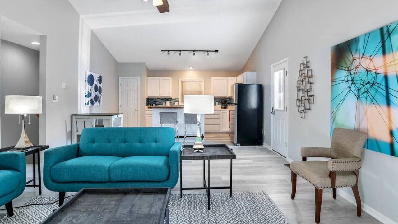 Photo of Livingroom in Royal Pines