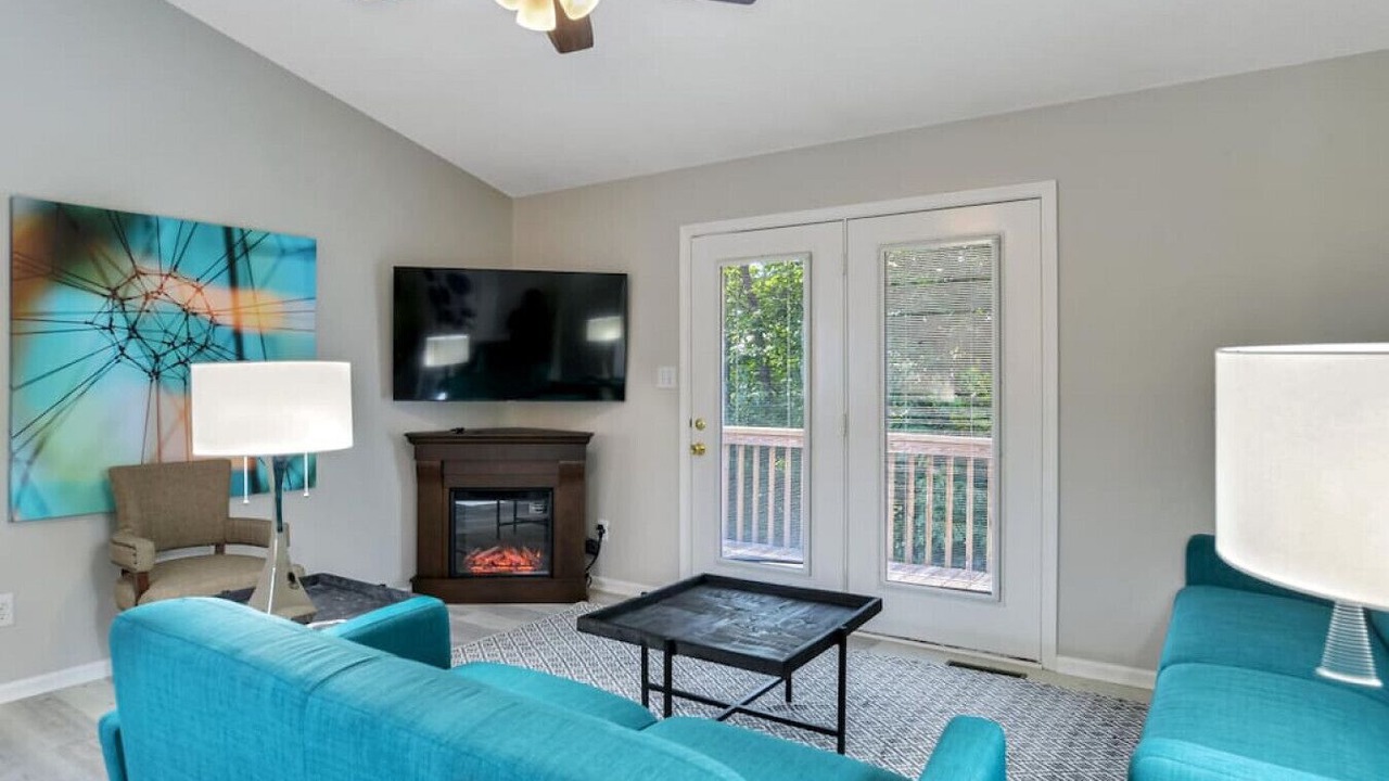 Photo of Livingroom in Royal Pines