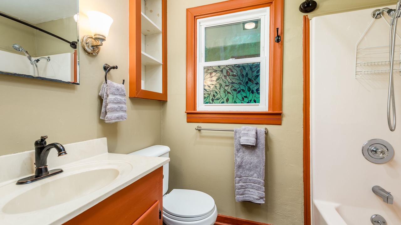 Photo of Bathroom in Gerton