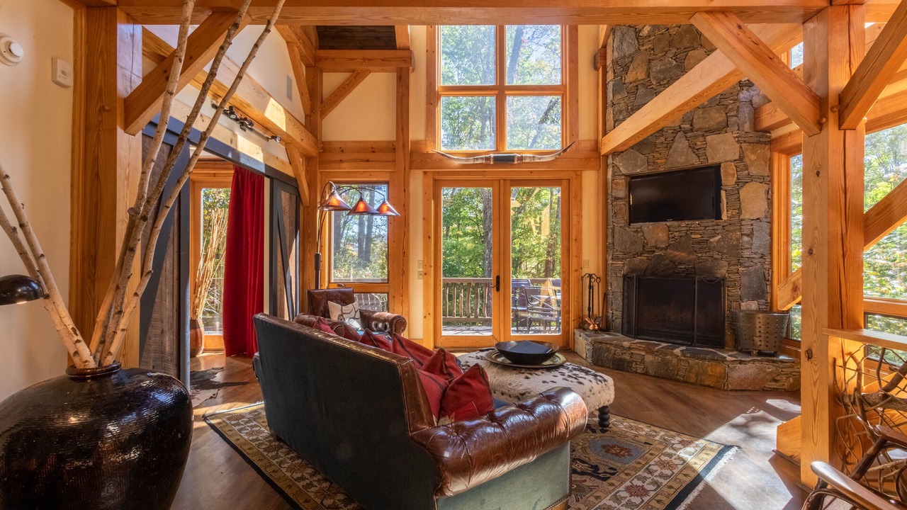 Photo of Livingroom in Banner Elk