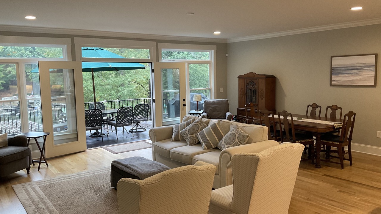 Photo of Livingroom in Barium Springs