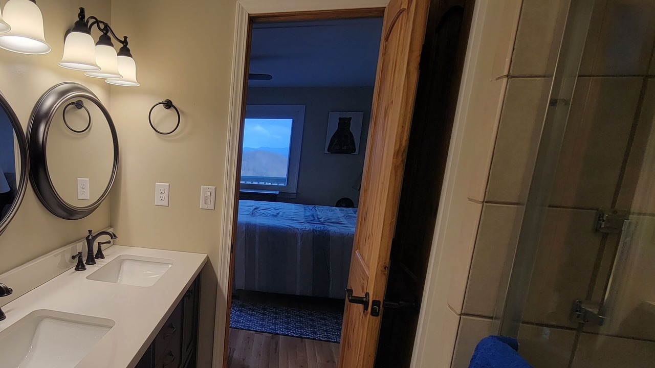 Photo of Bathroom in Maggie Valley