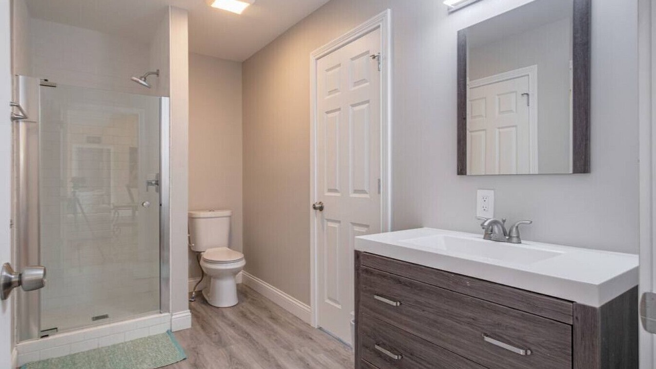 Photo of Bathroom in Hendersonville