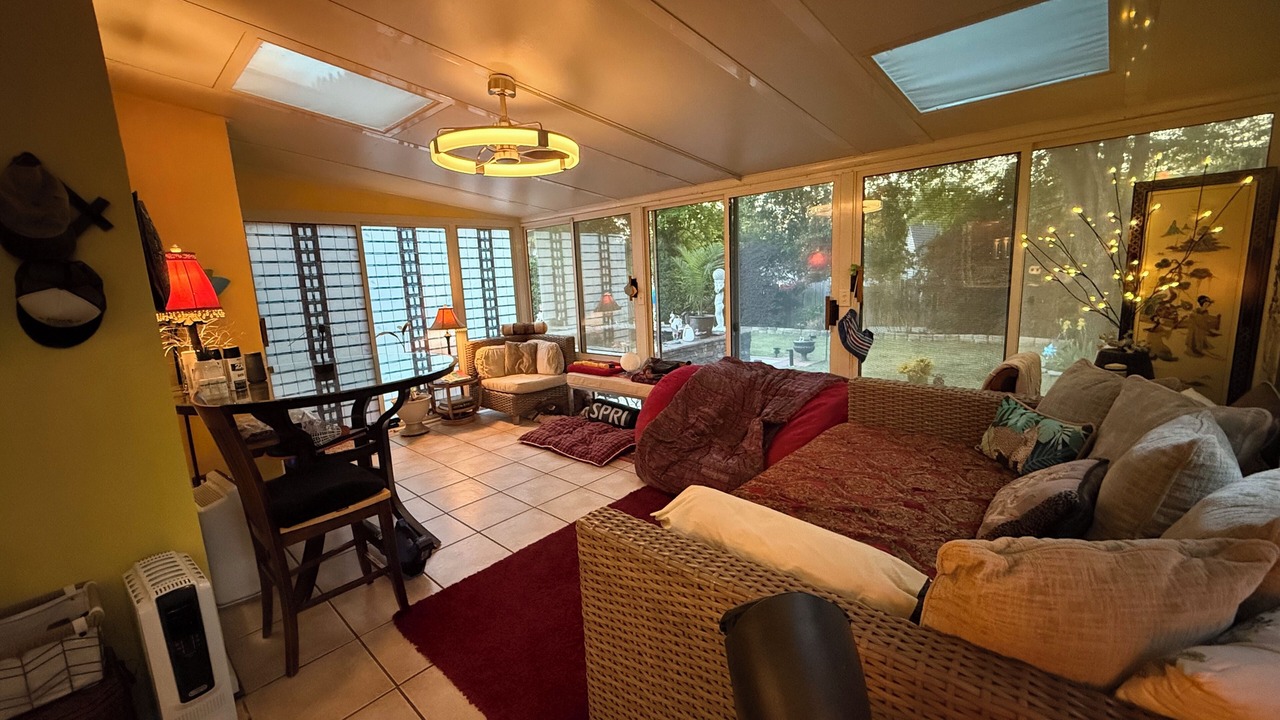 Photo of Livingroom in Apex