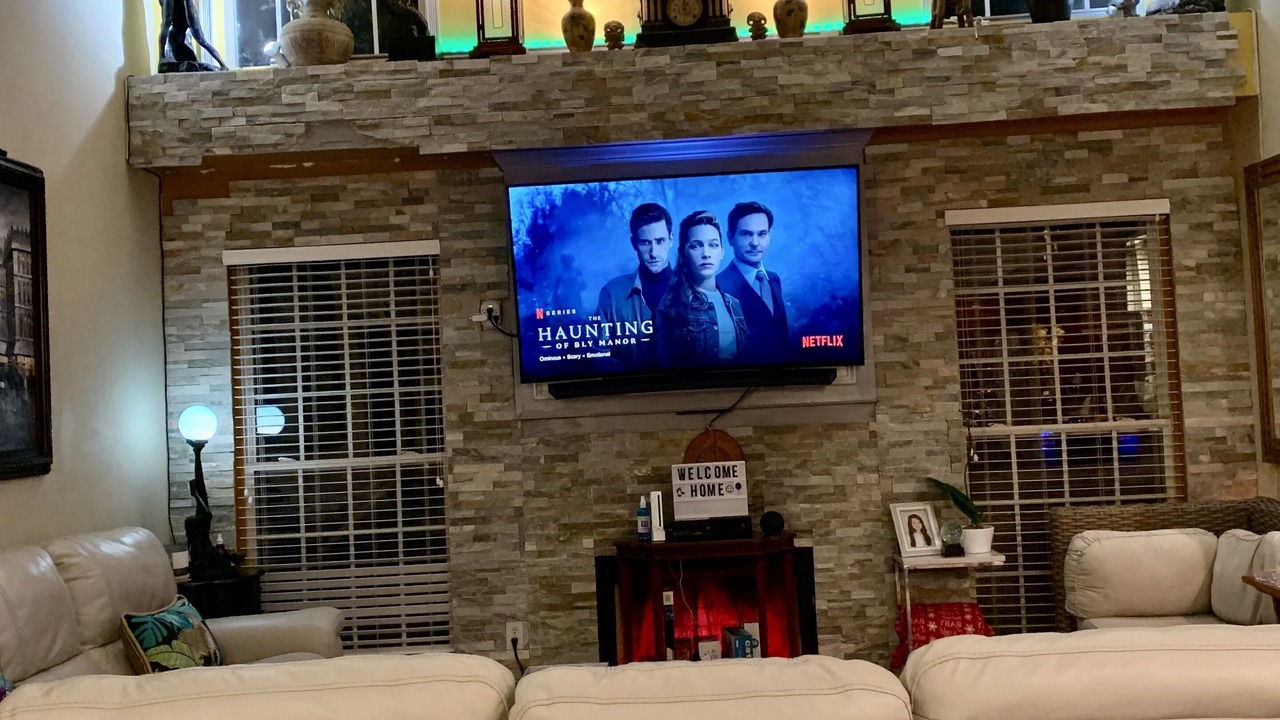Photo of Livingroom in Apex
