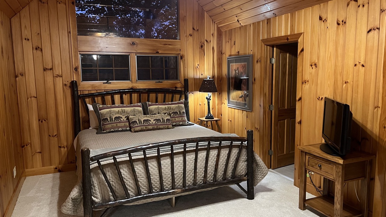 Photo of Bedroom in Cashiers