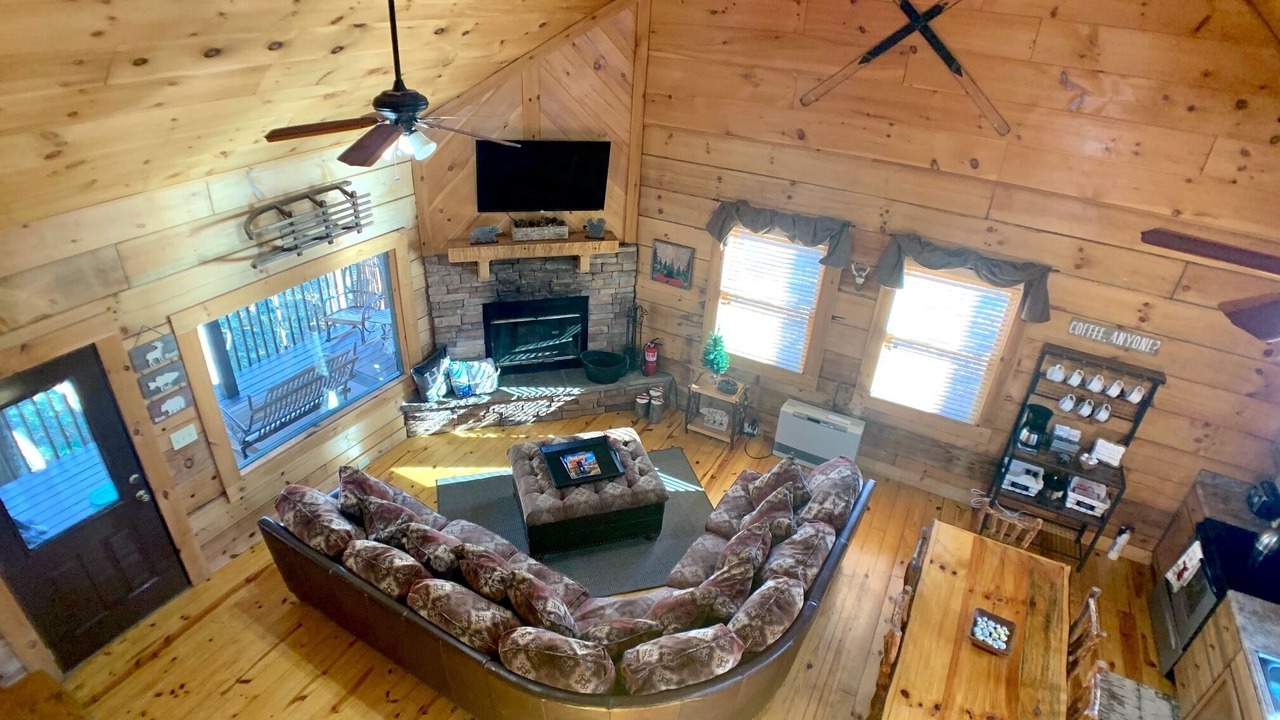 Photo of Patio Balcony in Beech Mountain