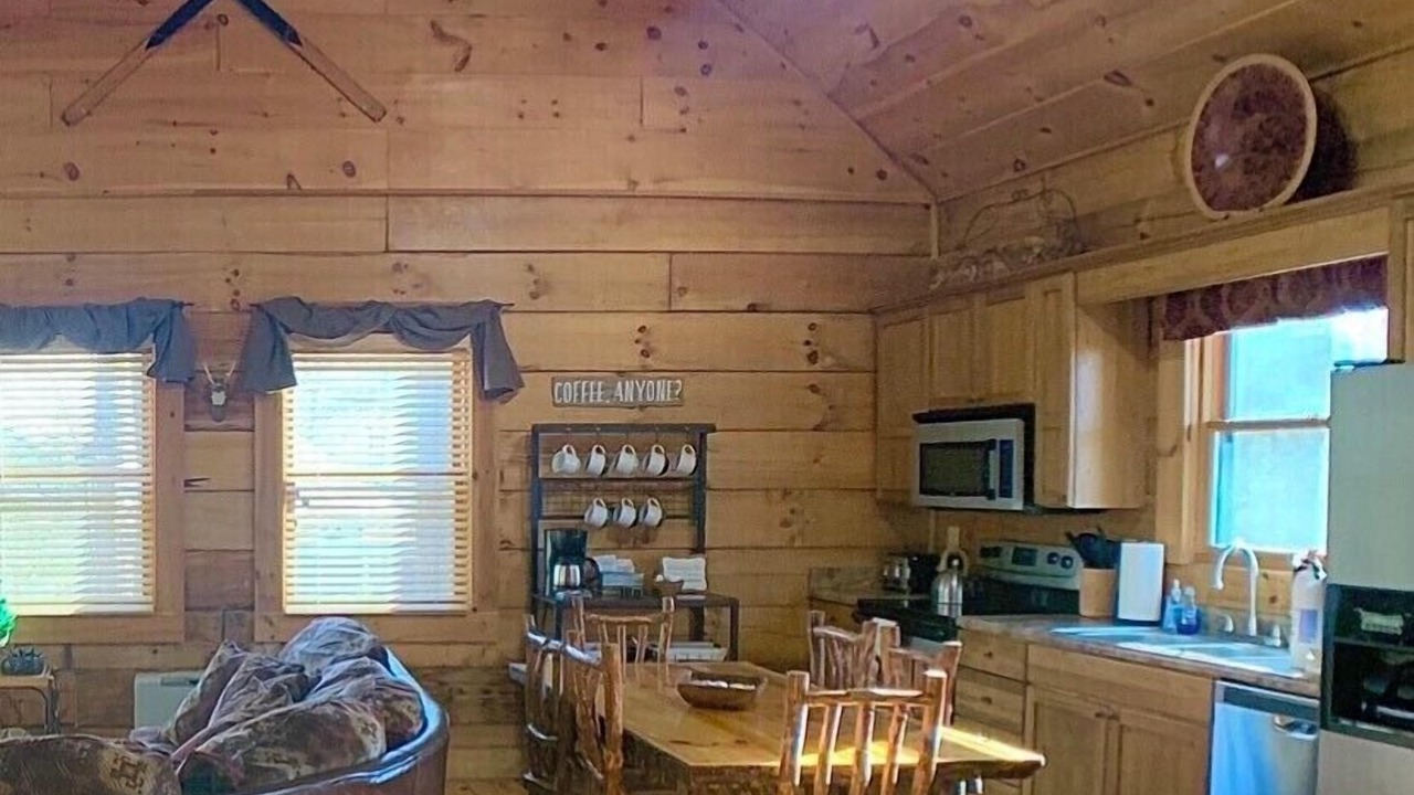 Photo of Livingroom in Beech Mountain