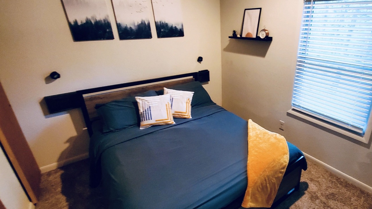 Photo of Bedroom in Jarvisburg