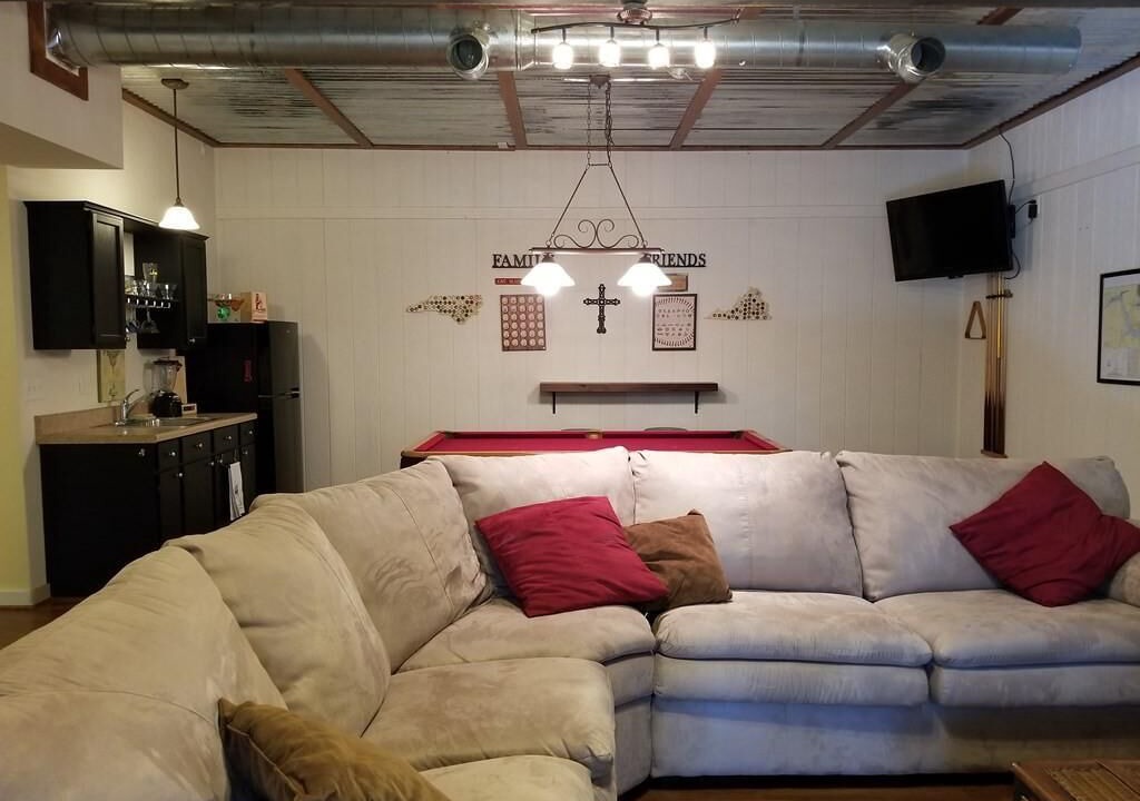 Photo of Livingroom in Wildwood Point