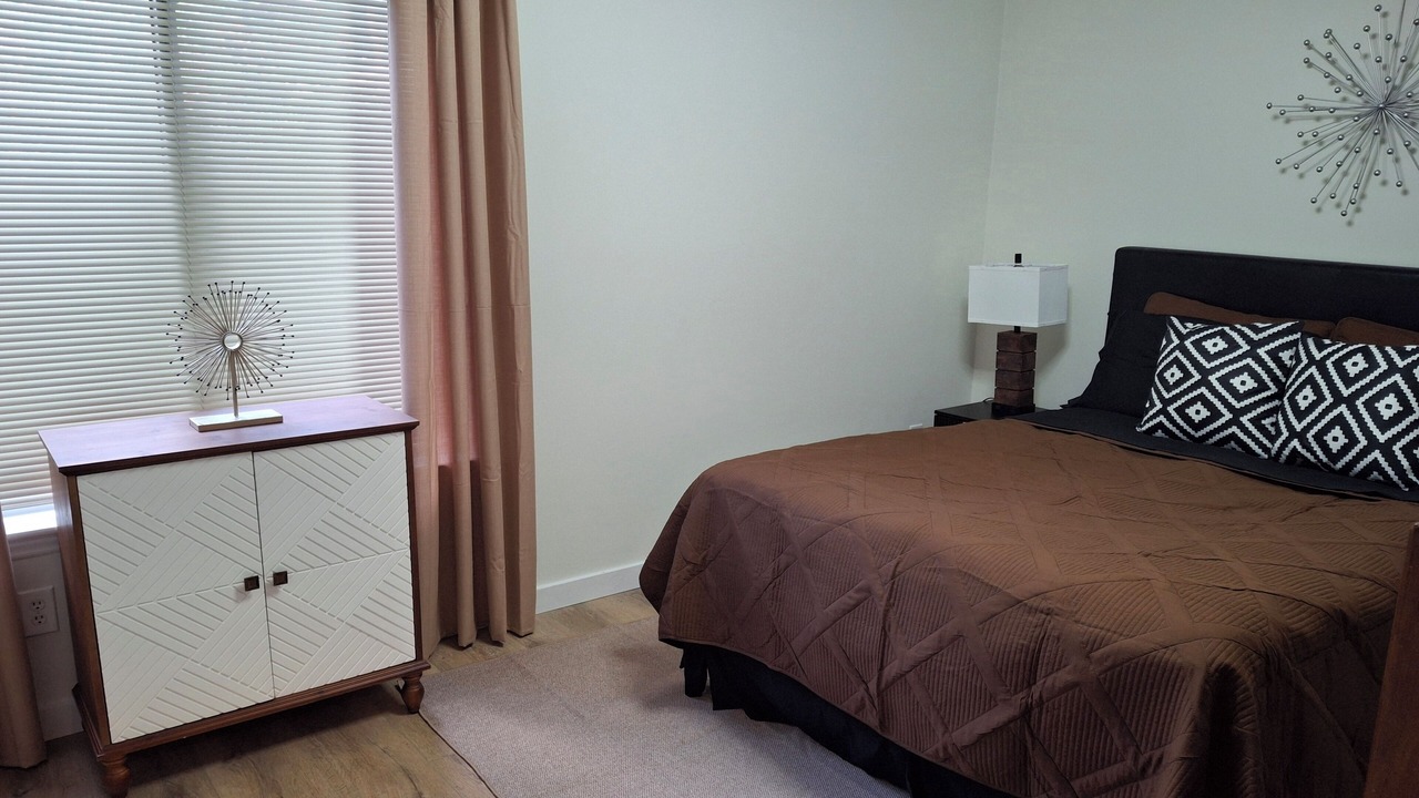 Photo of Bedroom in McAlpine