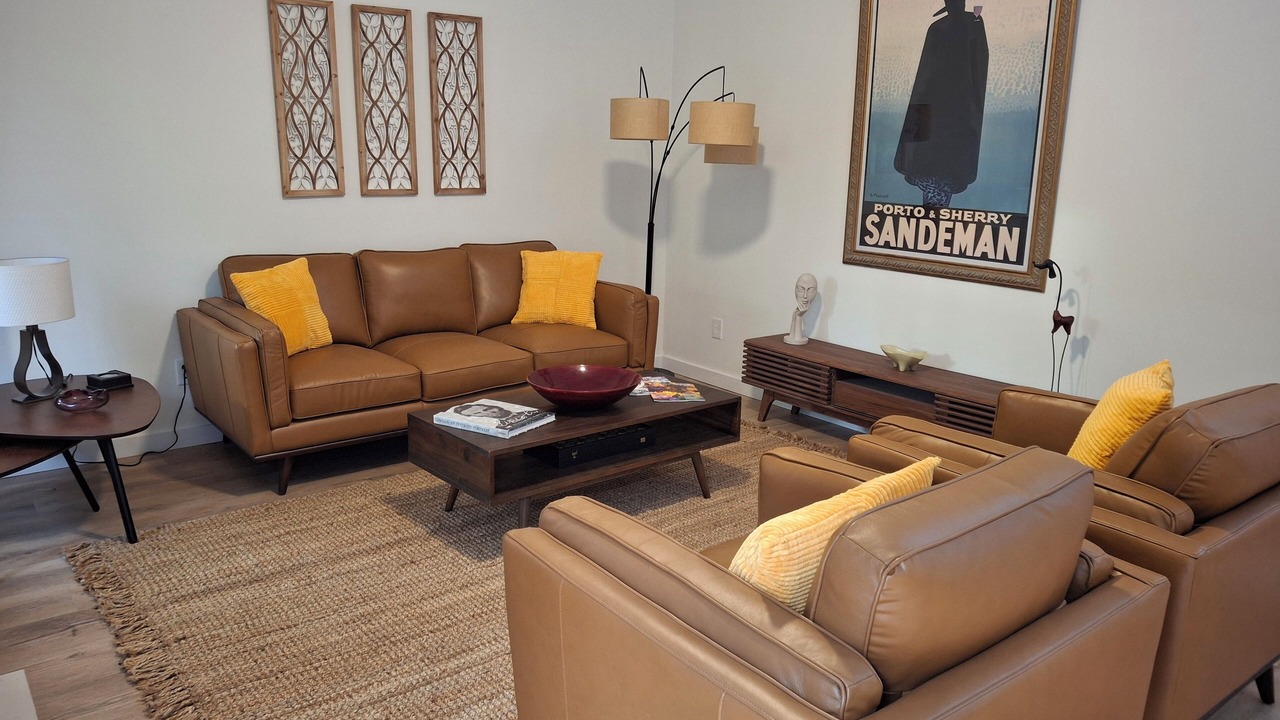Photo of Livingroom in McAlpine