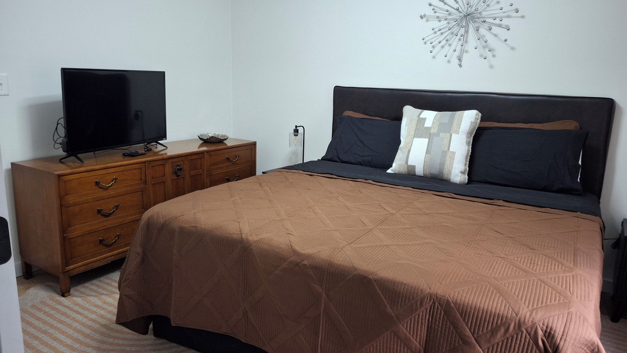 Photo of Bedroom in McAlpine