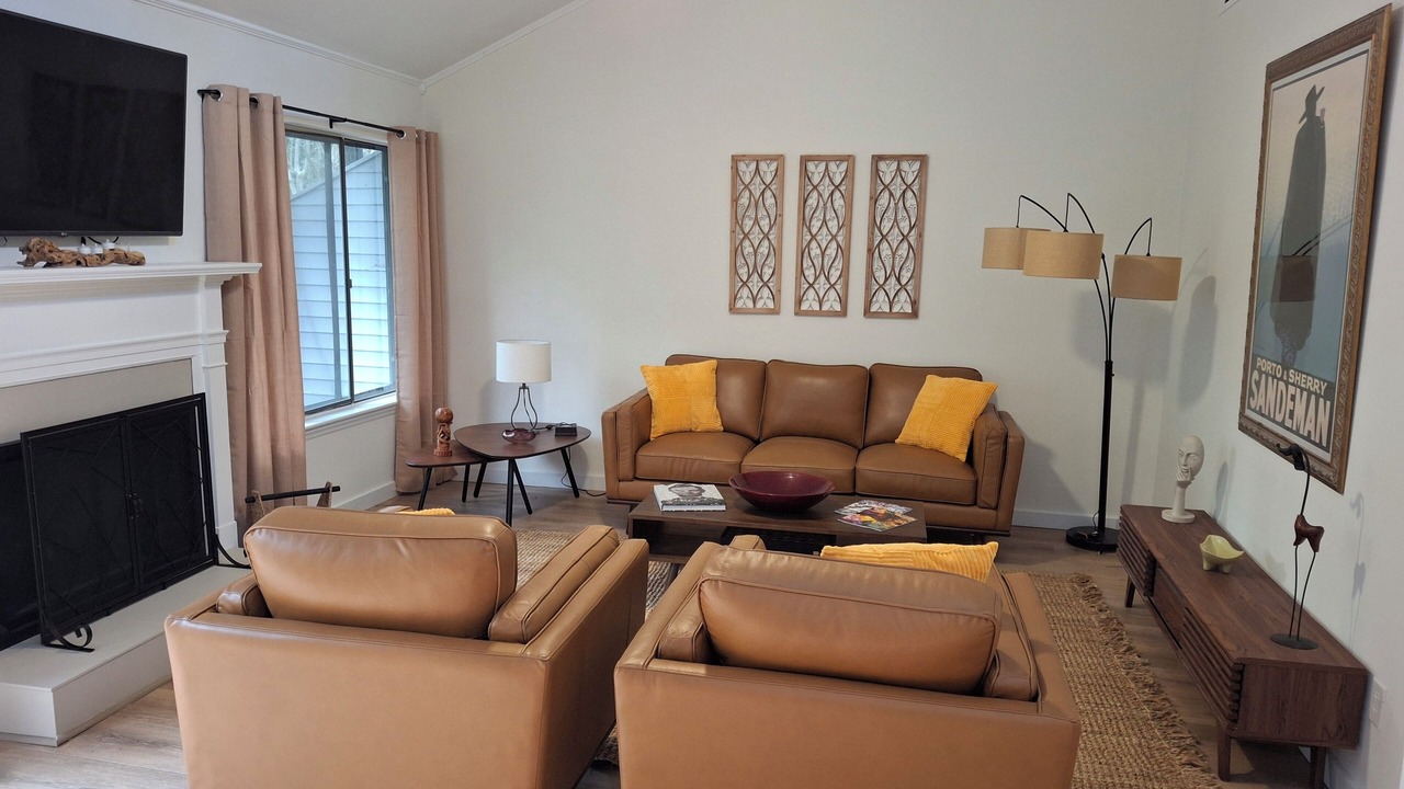 Photo of Livingroom in McAlpine