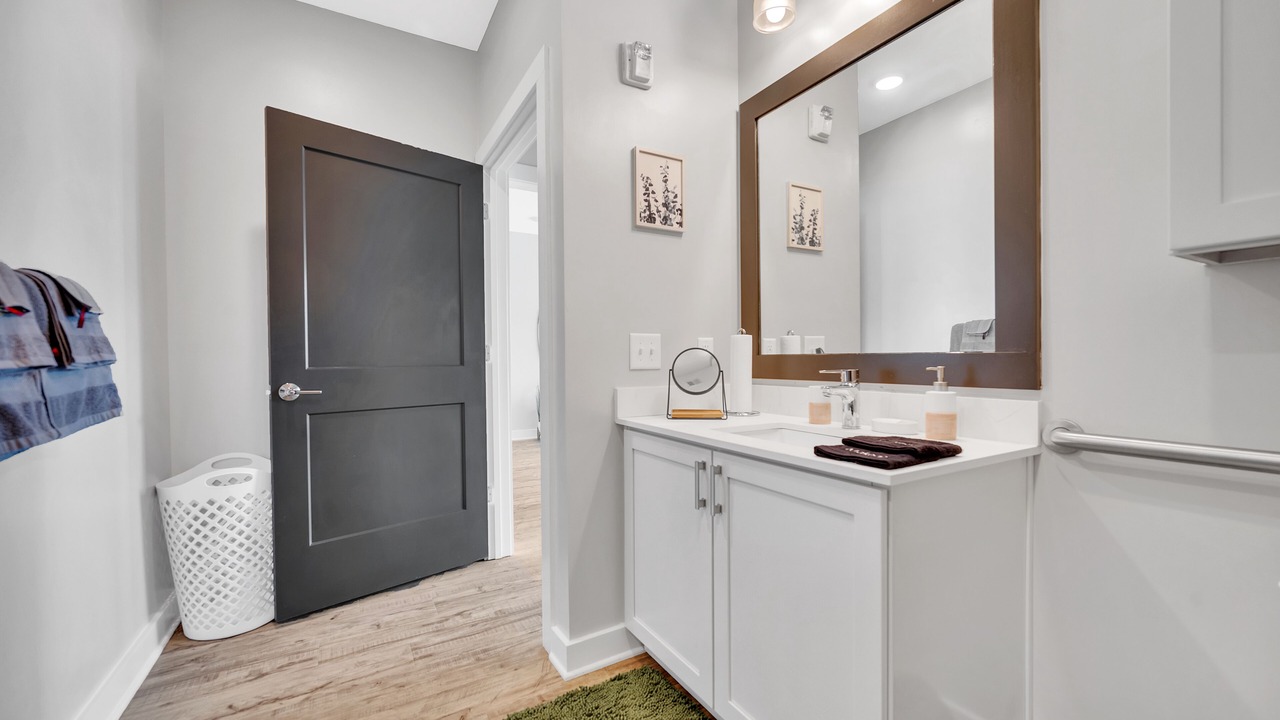 Photo of Bathroom in Commonwealth