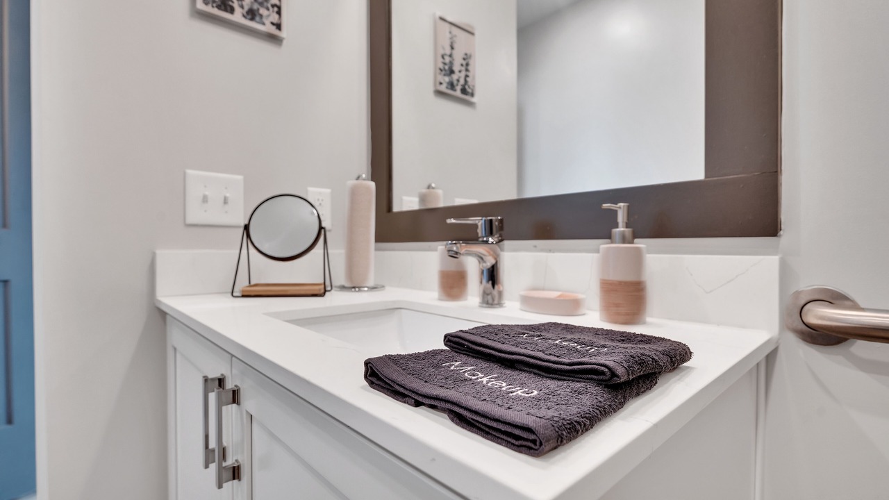 Photo of Bathroom in Commonwealth