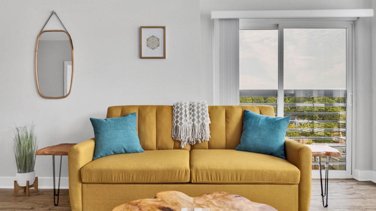 Photo of Livingroom in Commonwealth