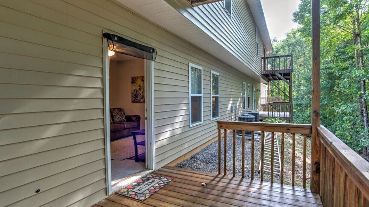 Photo of Patio Balcony in Royal Pines