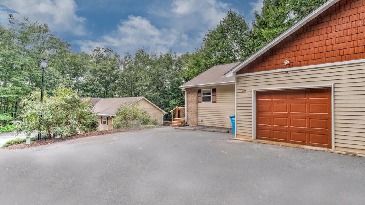 Photo of Outdoor in Royal Pines