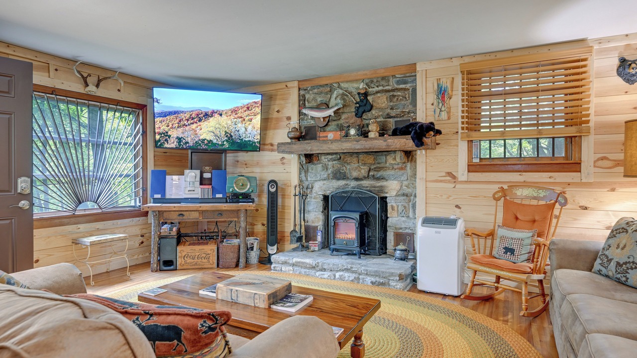 Photo of Bedroom in Cashiers