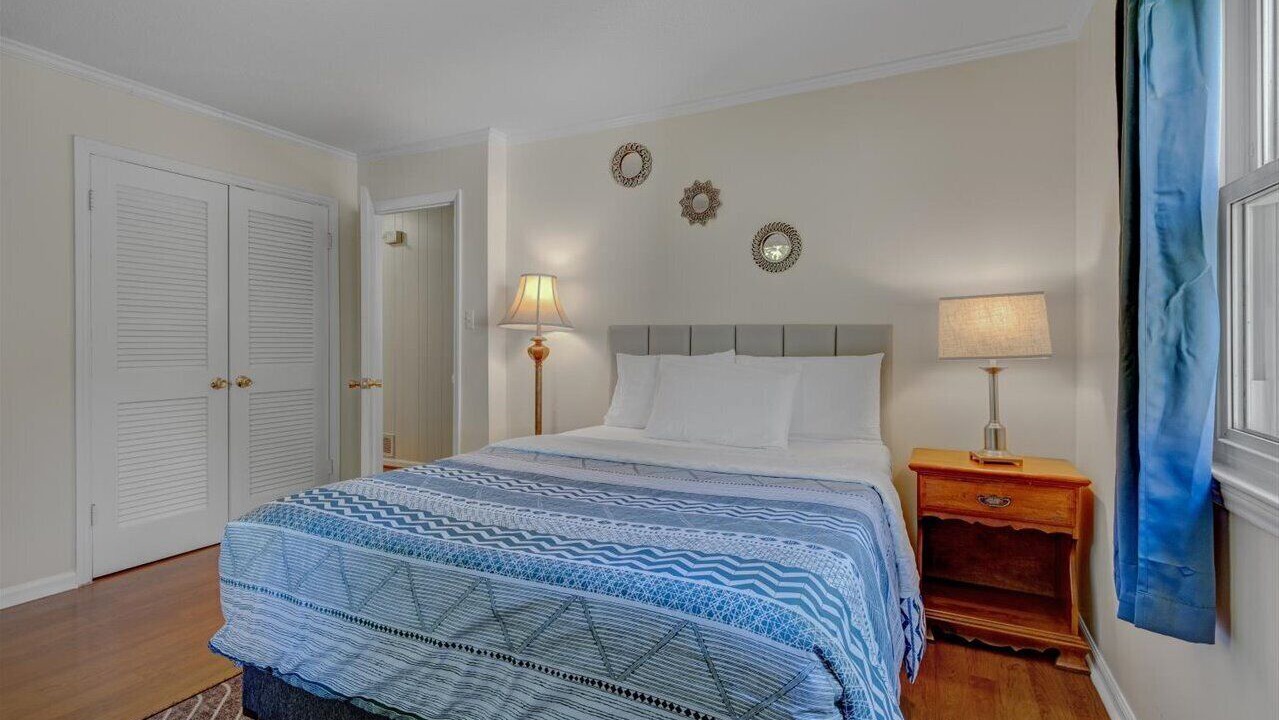 Photo of Bedroom in Cross-County