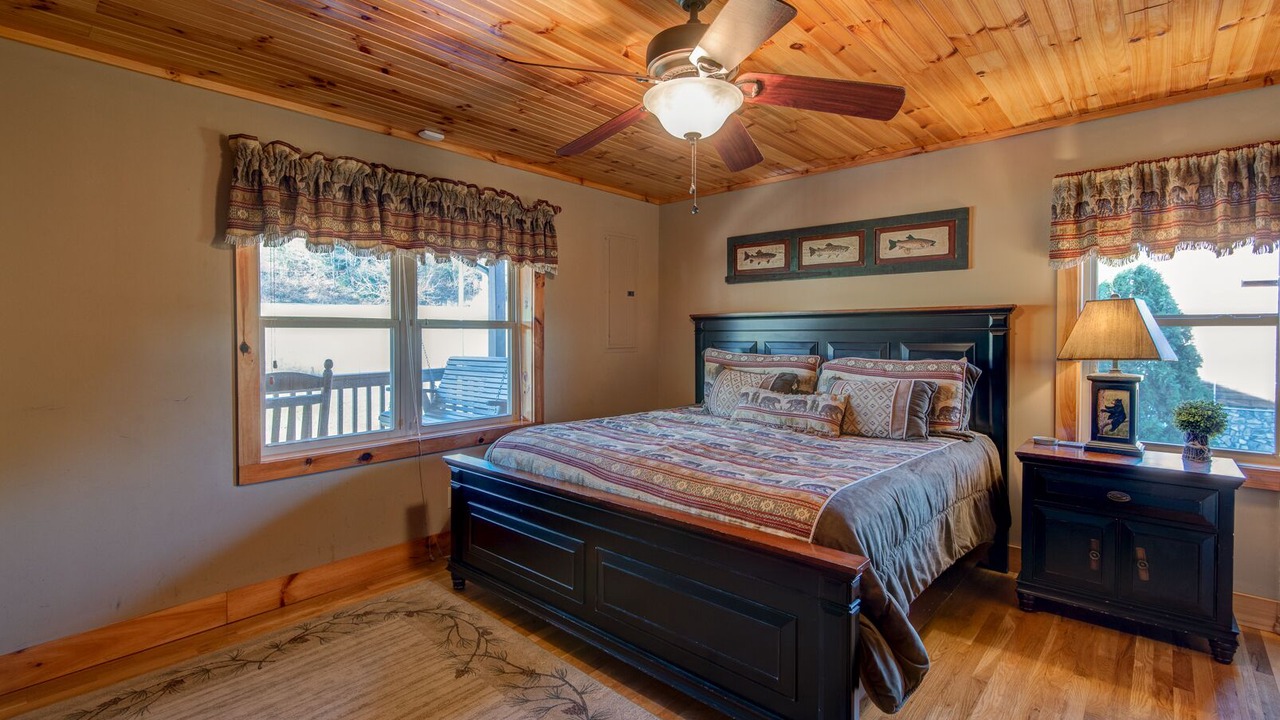 Photo of Bedroom in Todd
