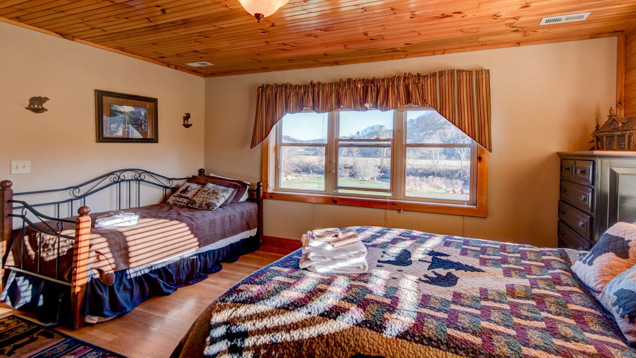 Photo of Bedroom in Todd