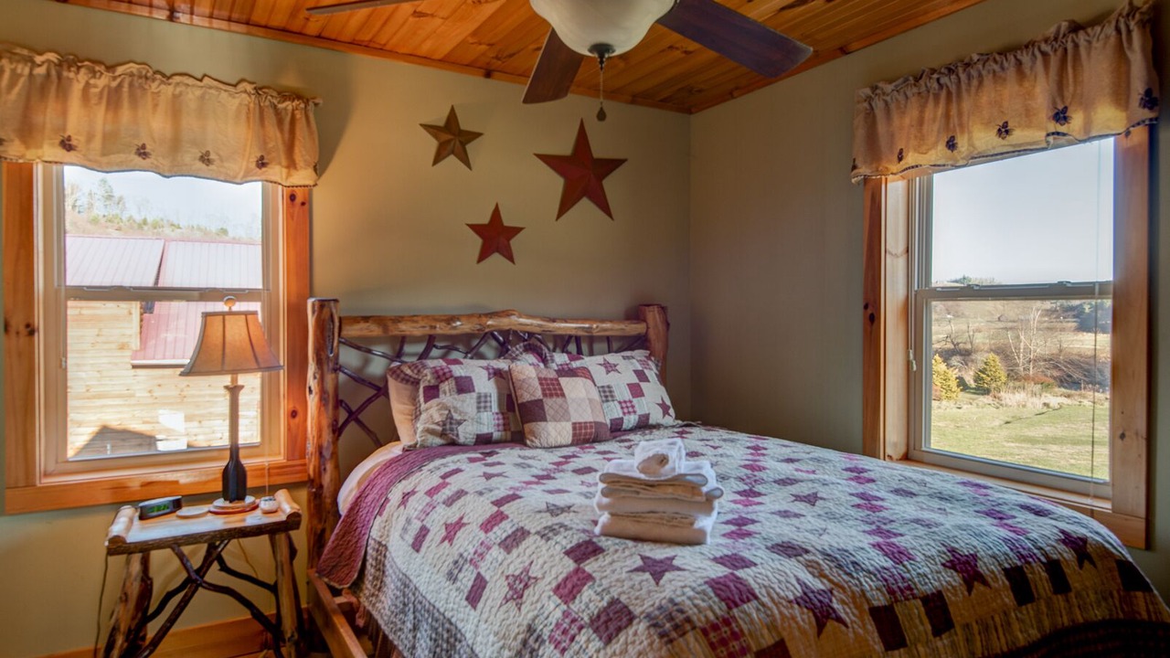 Photo of Bedroom in Todd