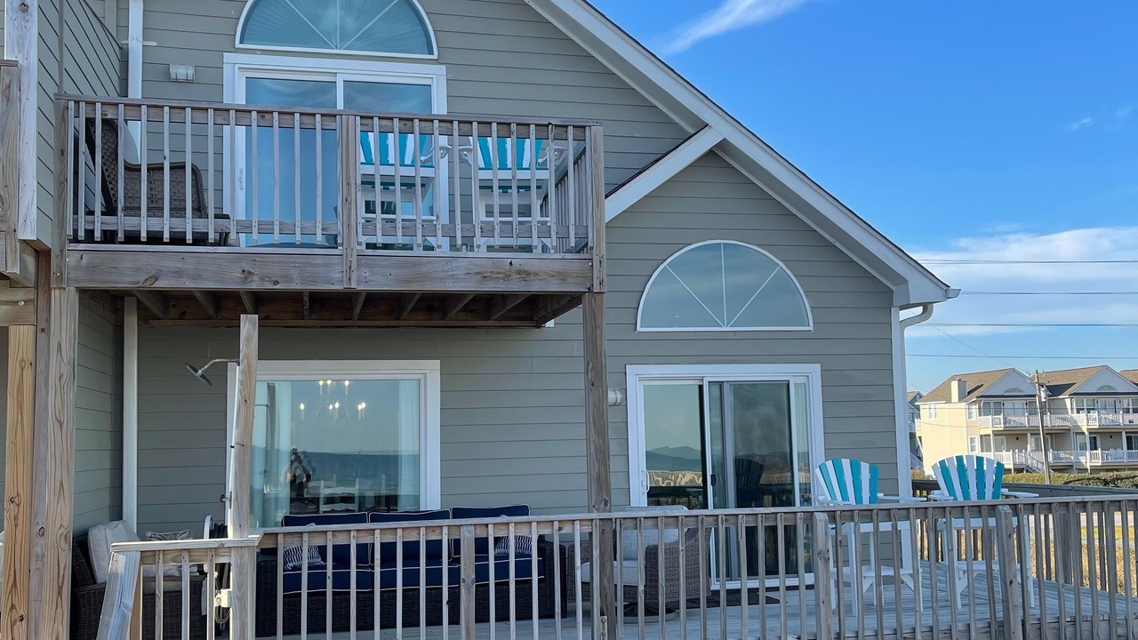 Photo of Patio Balcony in North Topsail Beach