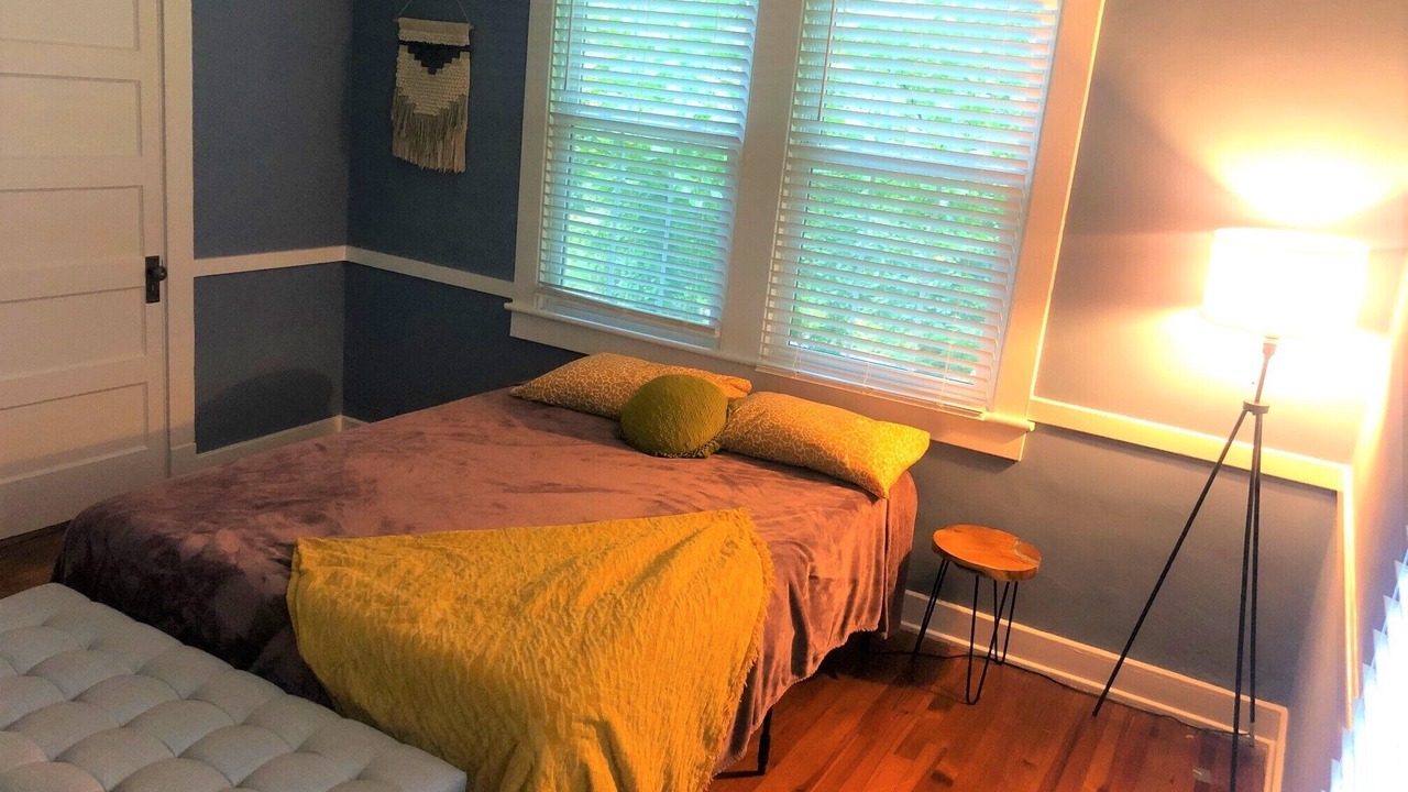 Photo of Bedroom in Oakley