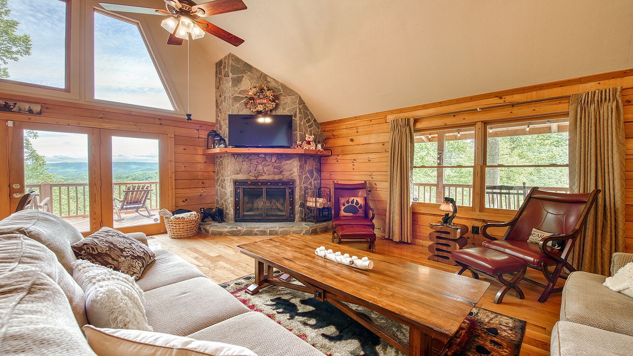 Photo of Livingroom in Whittier