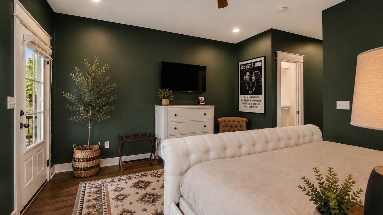 Photo of Bedroom in Belmont - Hillsboro
